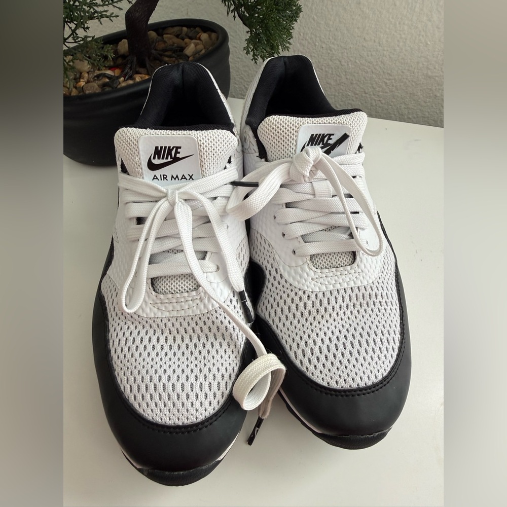 Nike Air Max 1 golf men’s ⛳️ Men's Athletic Sneakers White and Black Low-Top - Picture 2 of 7